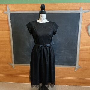 NWT Shabby Apple size 4 Vintage Inspired Black Lace Cocktail Dress